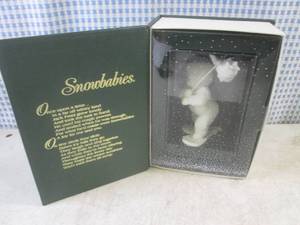lot 99 image: (FS) Snowbabies Theres No Place Like Home Figure In Box