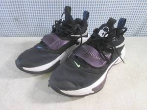 lot 111 image: (CSB) Pair Nike Shoes Size 8...