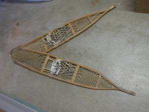 lot 127 image: (F-1) Pair of Antique US Army Snow Shoes - World War II - H Co. Wallingford VT US - Nice Shape