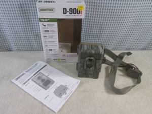 lot 137 image: (EC1) Moultrie D-900i Digital Game Camera with Box and Manual - Used