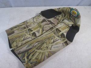 lot 149 image: (CSB) Cabelas Neoprene Dog Hunting Vest Wetlands Camo Size XL - New
