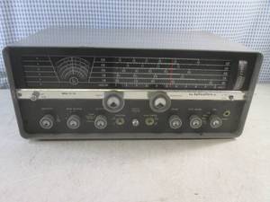 lot 160 image: (A-3) Hallicrafters SX-110 Short Wave Receiver - Powers On