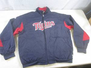 lot 173 image: (CS) MN Twins Jacket Size XL ...