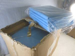 lot 218 image: (EW4) Case of 50 Ultra Fluid Resistant Flat Sheets - 10 Inner Packs of 5