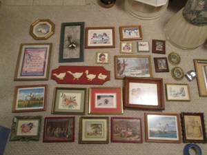 Large lot of wall art...