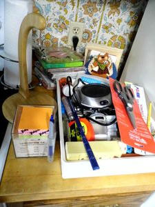 misc. items includes banana hanger...