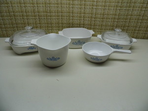 mismatched pieces of Corningware...
