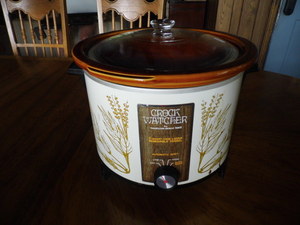 Crock Watcher 6qt crock pot by Hami...