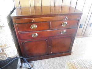 cherry wood Drexel credenza top dra...