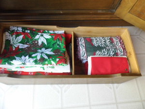 variety of Christmas table linens i...