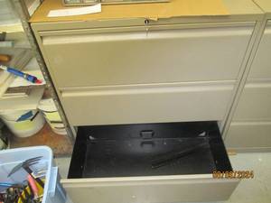 Heavy duty metal 3-drawer lateral f...
