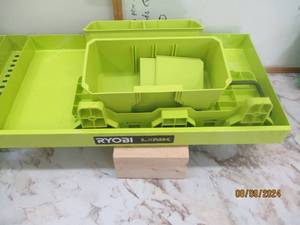 New Metal Ryobi Link system wall mount section,