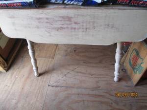 Vintage shabby Chic Wood drop leaf table