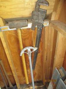 Vintage 36 pipe wrench, pipe bende...