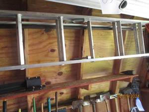Keller 16ft aluminum extension ladder
