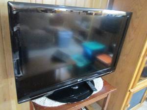 LG 42 flat screen TV with remote, ...