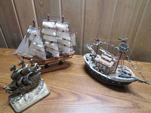 Vintage ship models and a bookend...