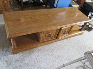 Low coffee table, top measures 60 x...
