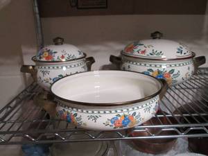 3 Metal pots...