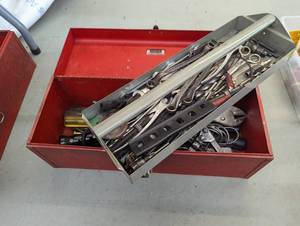 Red Metal Kennedy toolbox containin...