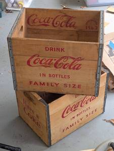 1963 and 1966 Wooden Coca-Cola end ...