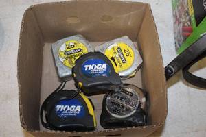 lot 177 image: Lot of (5) Assorted Tape Measures