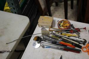 lot 214 image: Assorted Hand Tools - Gauges, Mirrors, Precision Tools