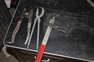 lot 229 image: Lot of (3) Specialty Hand Tools - Caliper Piston Pliers, Valve Spring Compressor Lever, Brake Drum Spring Pliers