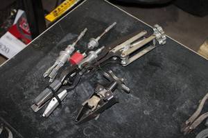 lot 230 image: Lot of (5) Assorted Brake Piston Cylinder Honing Tools