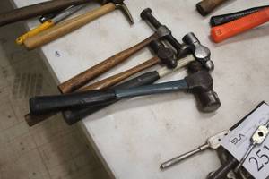 lot 254 image: Lot of (4) Metalworking Hammers