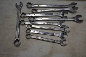 lot 259 image: Lot of (9) Combination Wrenches