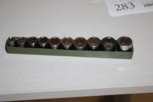 lot 284 image: 12-drive Socket Set 10-piece with Metal Storage Tray