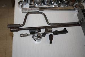 lot 286 image: Lot of (9) Assorted SocketRatchet Adapters