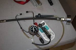 lot 301 image: Engine Diagnostic Tools - Compression Gauges, Anti-freeze Testers