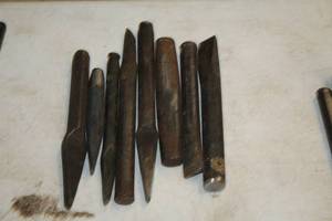 lot 326 image: Lot of (8) Assorted Punches and Chisels