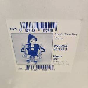 lot 21 image: Hummel #52294 Apple Tree Boy Herbst Hum 951 13 Tall