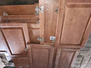 Large pallet prefinished cabinet doors and drawers