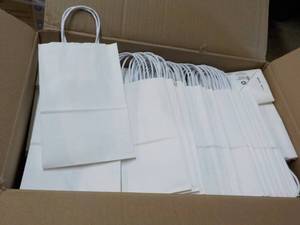 Case of 250 x 5.25 x 3.25 . 8.375 White Paper Bags