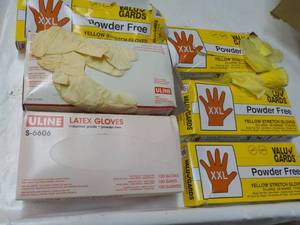 Assortment Single Use Gloves...