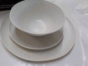 Mainstays 12 pc Dinnerware Set Juego de Vajilla