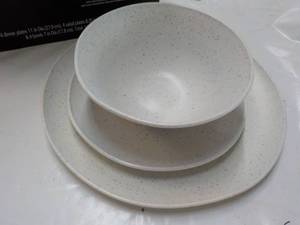 Mainstays 12 pc Dinnerware Set Juego de Vajilla