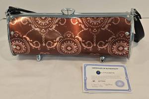 lot 48 image: New Littlearth Handbag