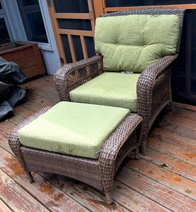 lot 53 image: Pair of Patio Chairs, Ottoman and Coordination Accent Table