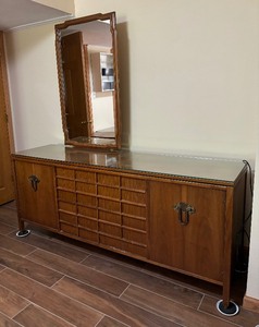 lot 9 image: Mid Century Dresser with Mirror