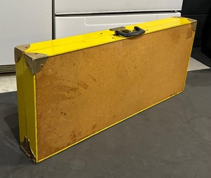 lot 177 image: Awesome Vintage Portable Picnic Table for Four