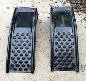 lot 188 image: Two Metal UR6500 Ultra-Ramps