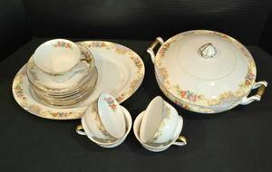 lot 134 image: Fabulous Noritake Imperial China Pieces
