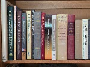 lot 200 image: Eclectic Book Selection
