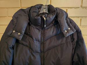 lot 224 image: Womens J. Crew Jacket