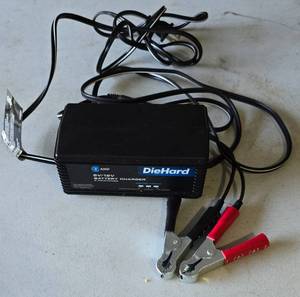 lot 260 image: Variety of Power CordsChargers